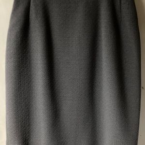 Joan & David women’s skirt, size 42/8